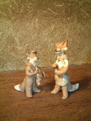 狐二匹の立ち話